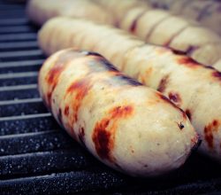 Männer essen viel Fleisch